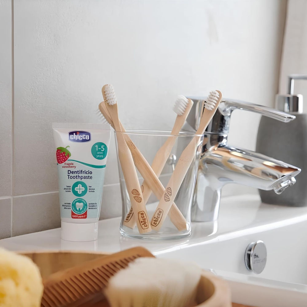 Toothpaste Strawberry 50ML 1-5Y  95